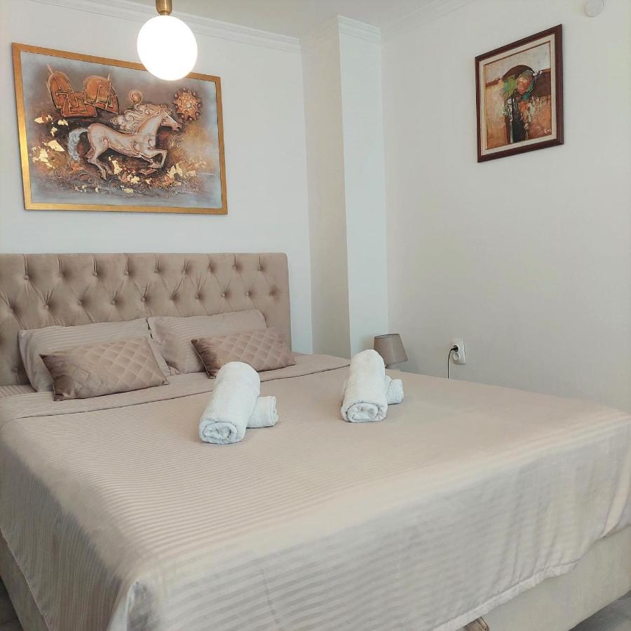 City Lux Square Apartments Skopie Exterior foto