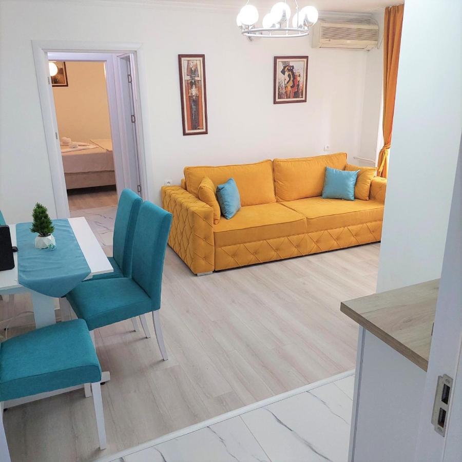City Lux Square Apartments Skopie Exterior foto